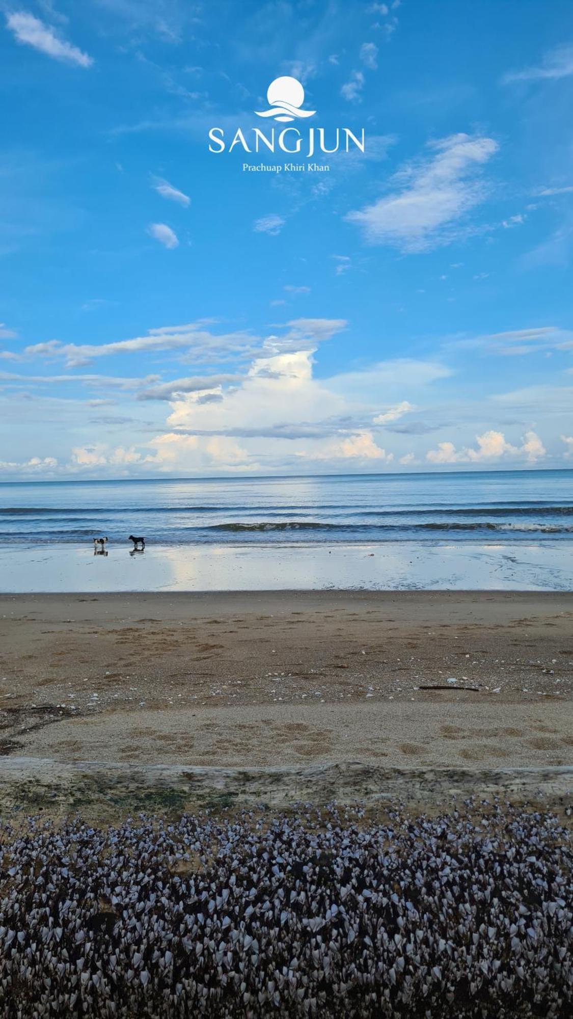 Sangjun On Beach Resort Банґсапхан Екстер'єр фото