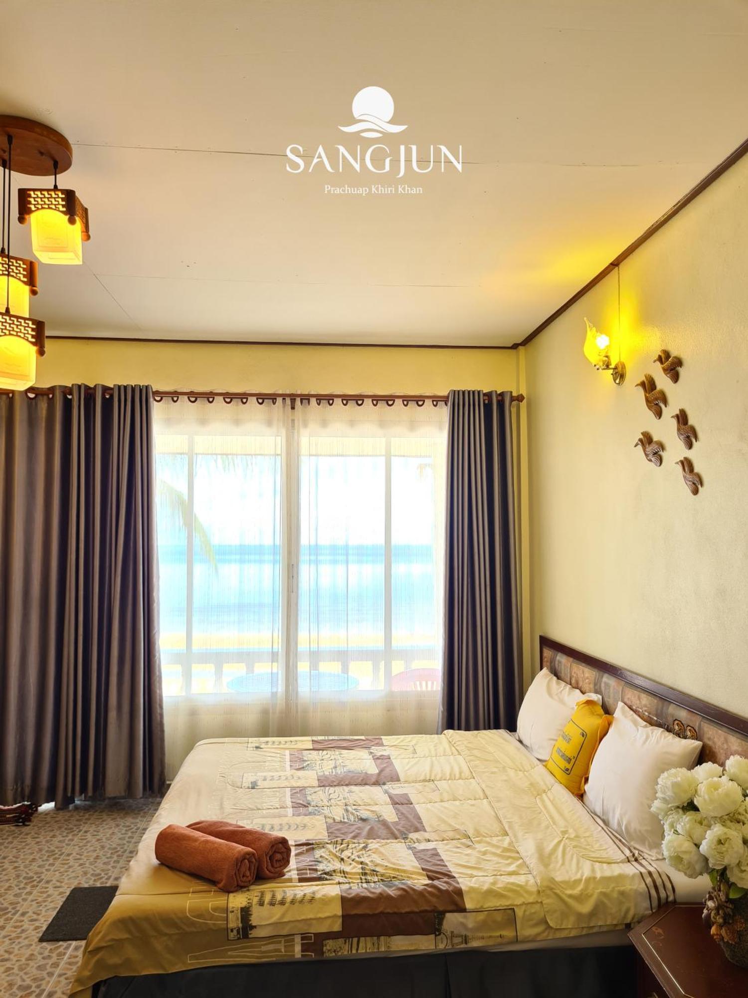 Sangjun On Beach Resort Банґсапхан Екстер'єр фото